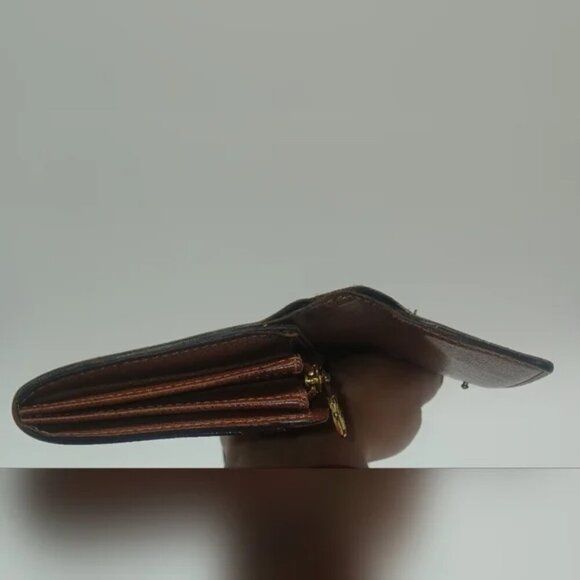 Louis Vuitton Sarah Wallet with COA​​ - Picture 13 of 16